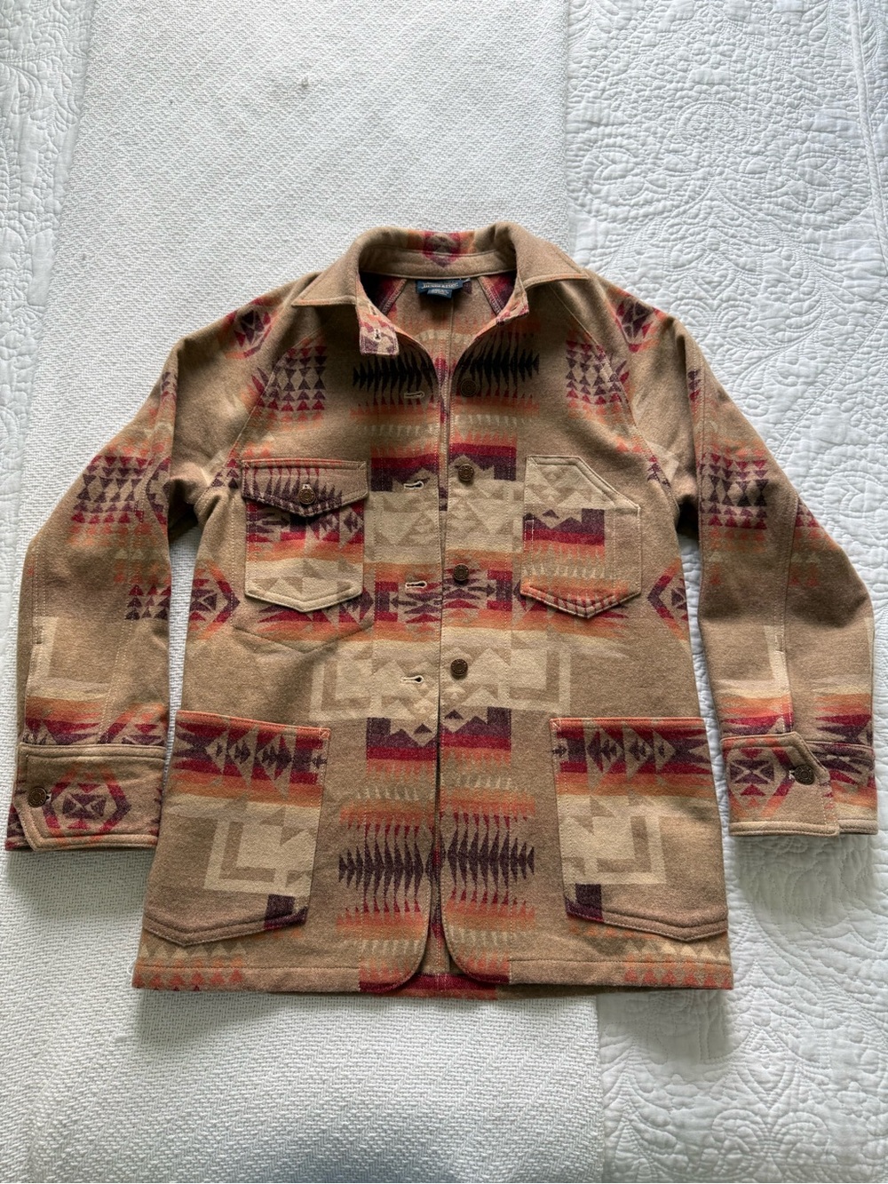 Pendleton 100% virgin wool Jacket / Shacket with button front and pockets